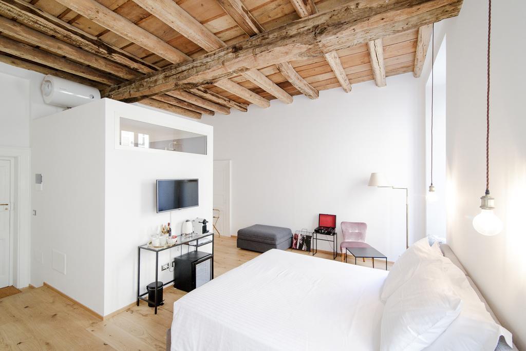 Guesthouse Volta 38 โกโม ภายนอก รูปภาพ